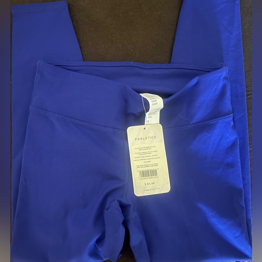 Fabletics NWT Salar Solid Powerhold Leggings